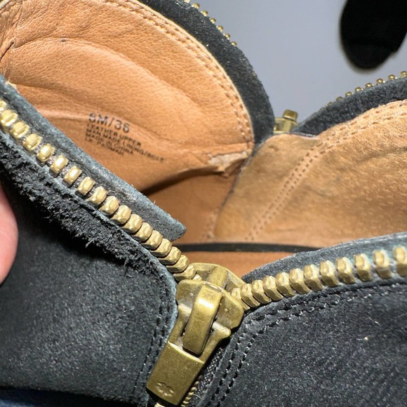 Lucky Brand Women's Padmah Black Suede Peep Toe Block Heel Ankle Booties 6M/36 - Picture 9 of 9